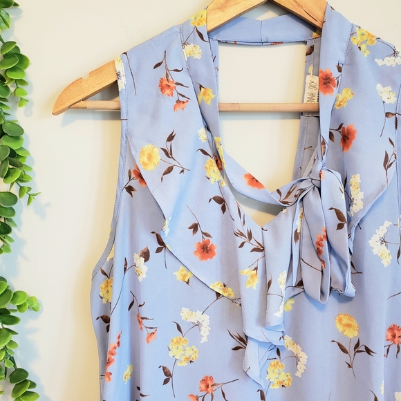 Sienna Sky Perriwinkle Floral Blouse - Picture 2 of 5